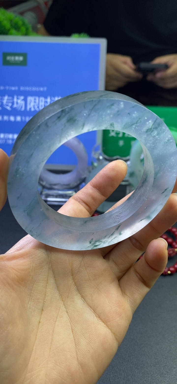 对庄翡翠官方直播精品手镯