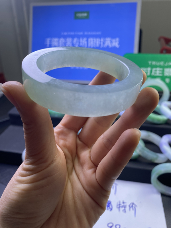 对庄翡翠官方直播精品手镯