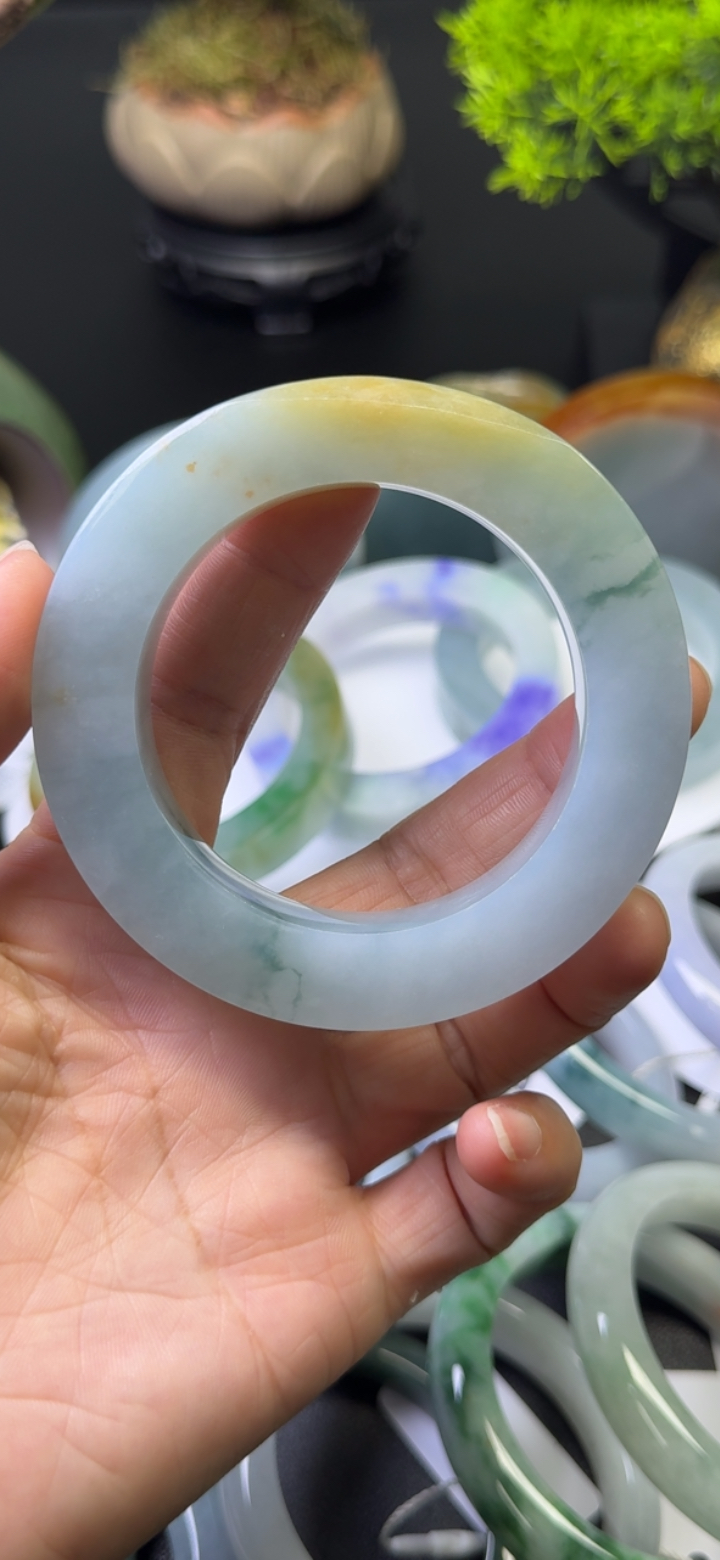 糯化种紫黄手镯