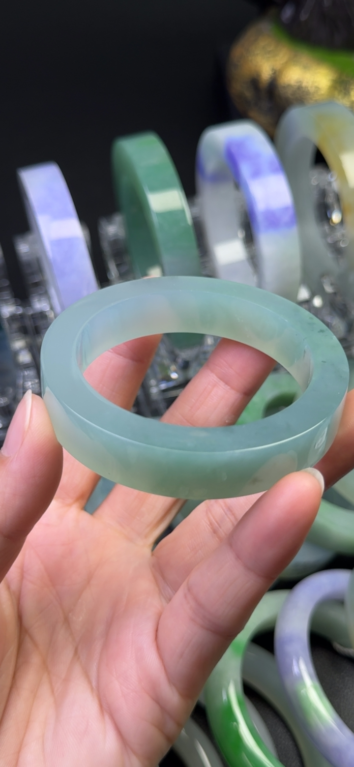 冰种蓝色手镯52