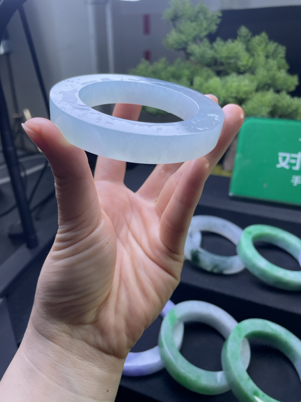【高货力荐】对庄翡翠官方直播精品手镯