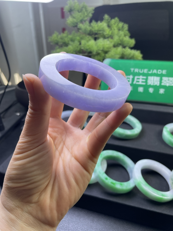 对庄翡翠官方直播精品手镯