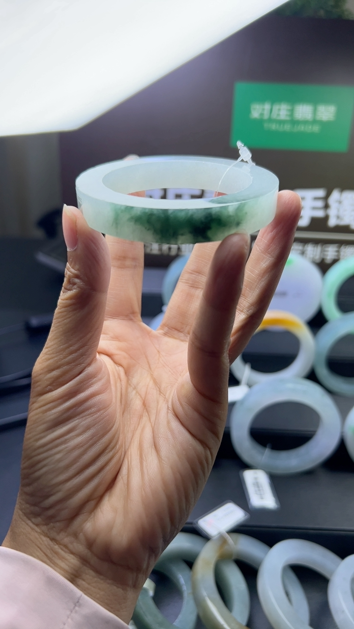 【秒杀】对庄甄选高端翡翠精品手镯