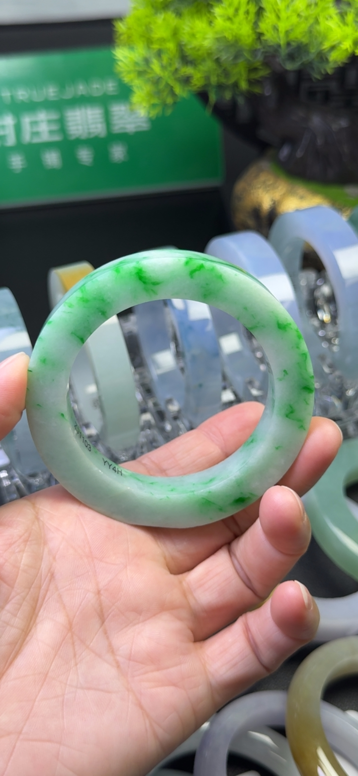 阳绿手镯56-61