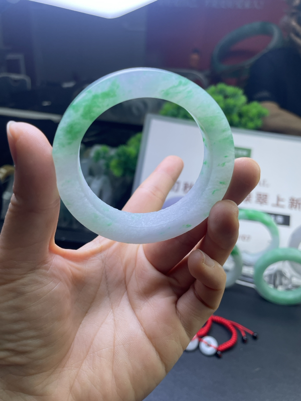 对庄翡翠官方直播精品手镯