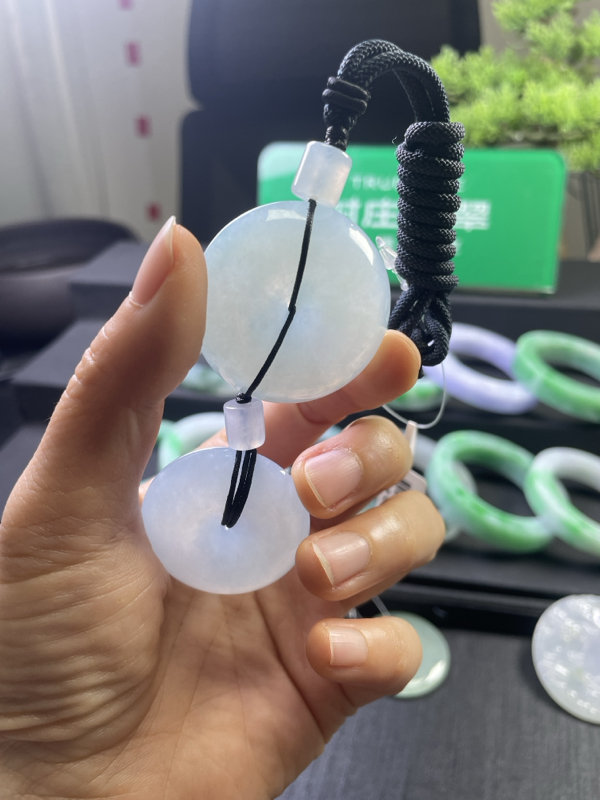 冰扣子一对