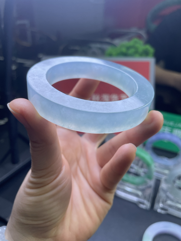 对庄翡翠官方直播精品手镯