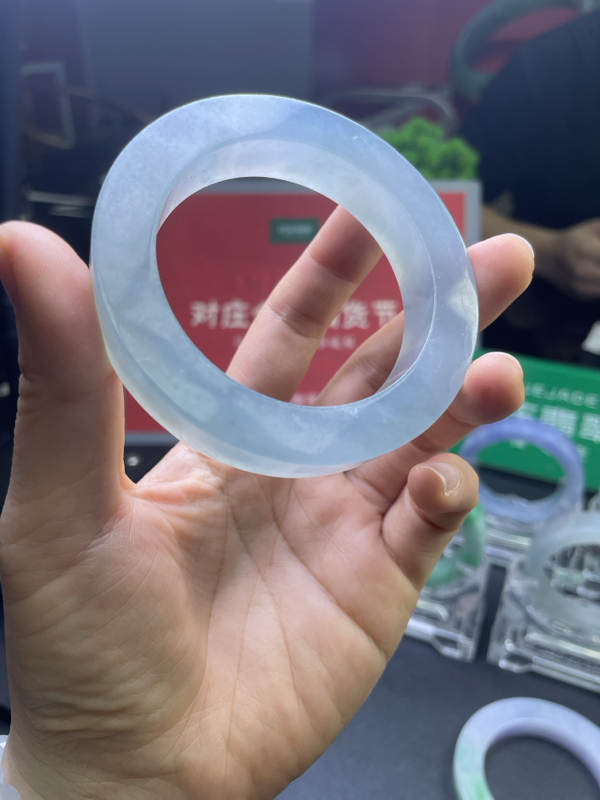 对庄翡翠官方直播精品手镯