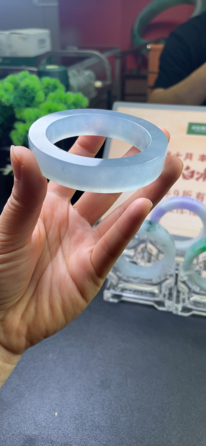 对庄翡翠官方直播精品手镯
