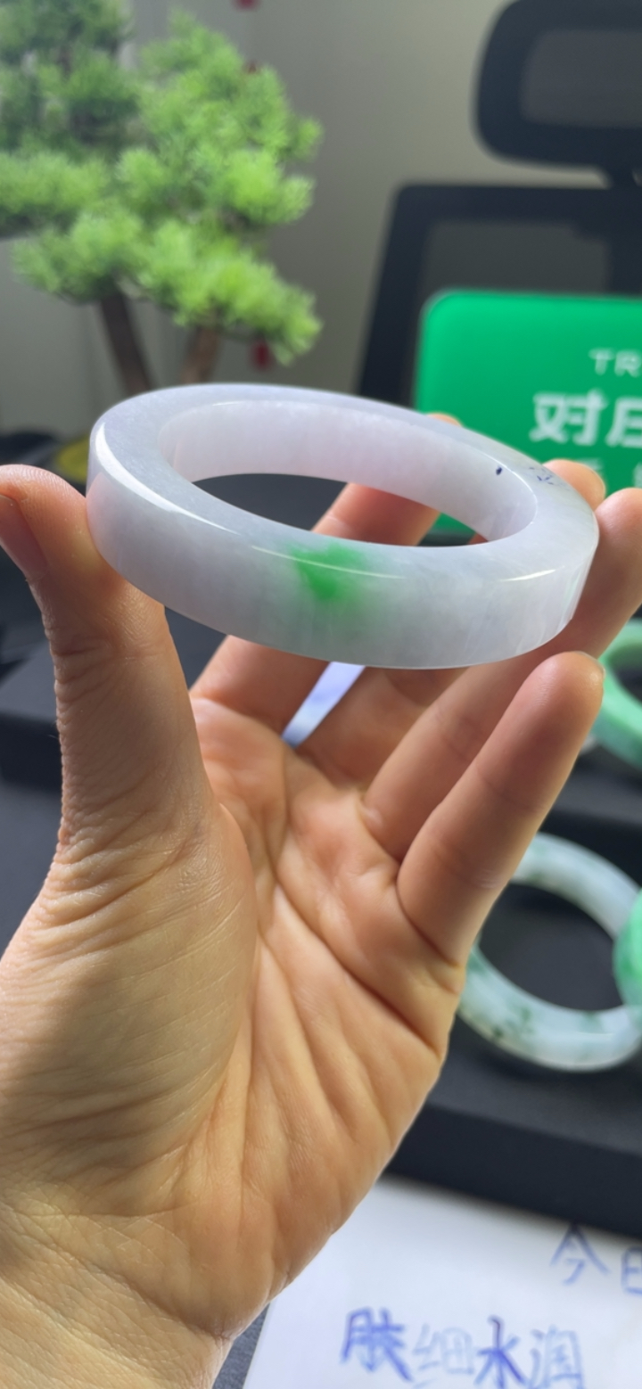 【秒杀】糯化种飘绿手镯