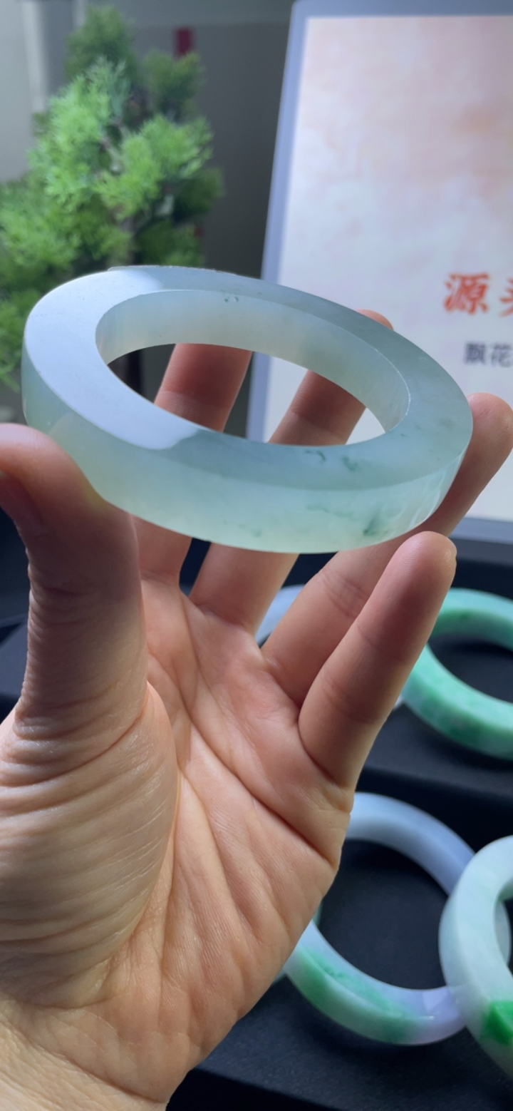 对庄翡翠官方直播精品手镯