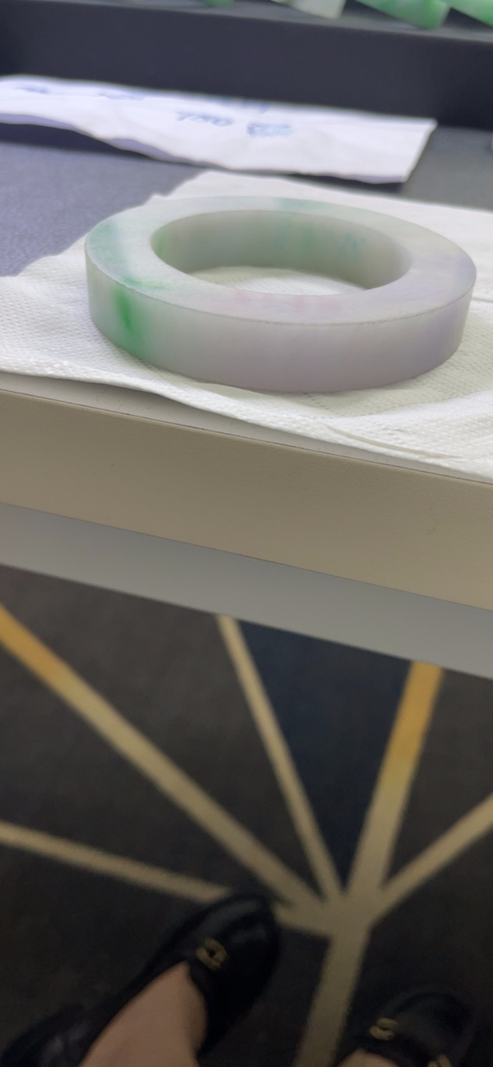 糯化种春带彩翡翠