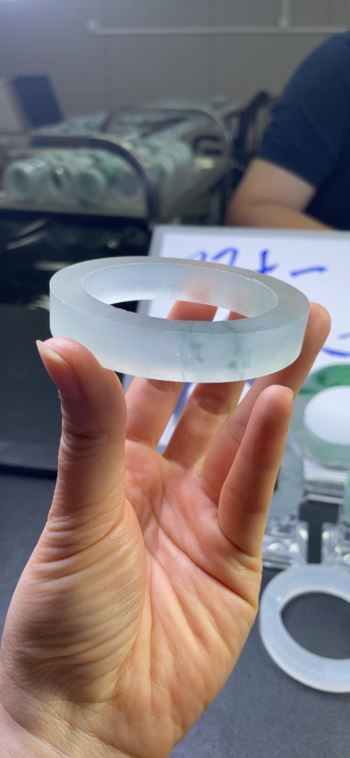 对庄翡翠官方直播精品手镯