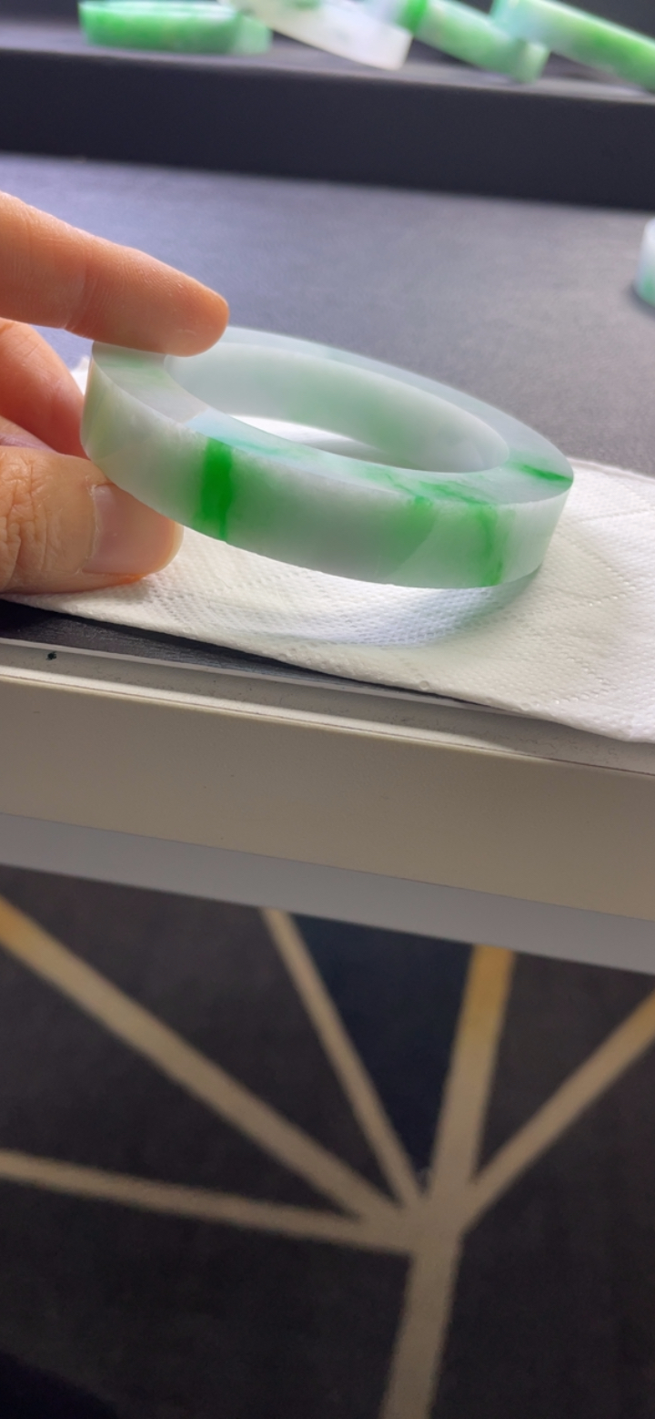 对庄翡翠官方直播精品手镯