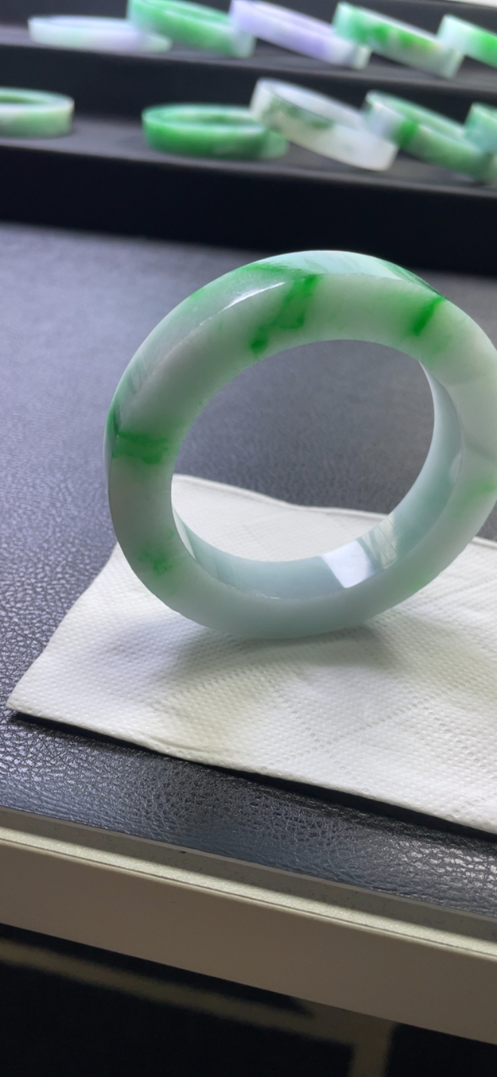 对庄翡翠官方直播精品手镯