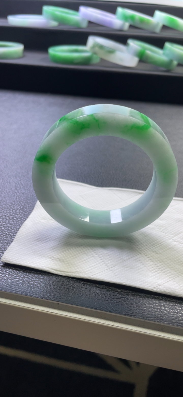 对庄翡翠官方直播精品手镯