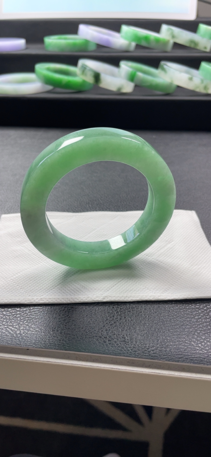 对庄翡翠官方直播精品手镯