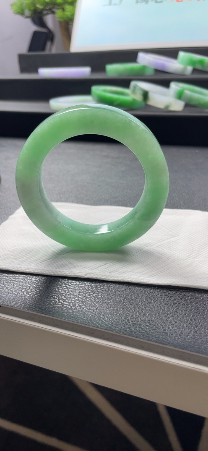 对庄翡翠官方直播精品手镯