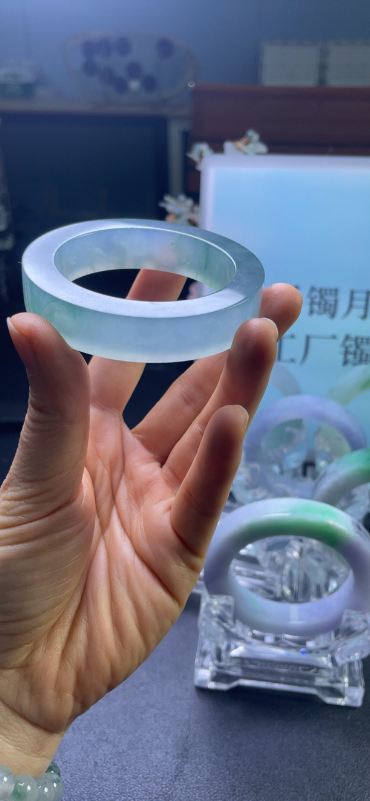 对庄翡翠官方直播精品手镯