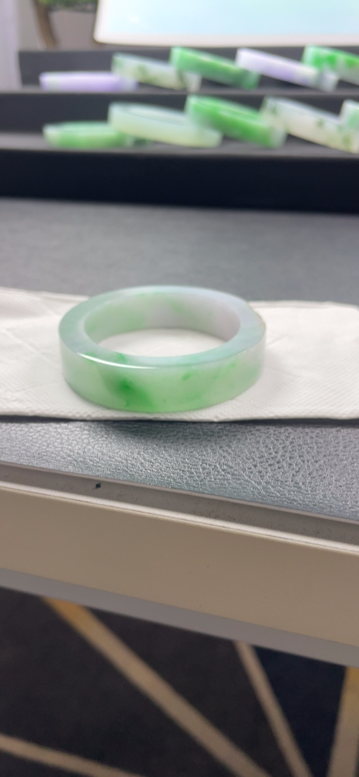 对庄翡翠官方直播精品手镯