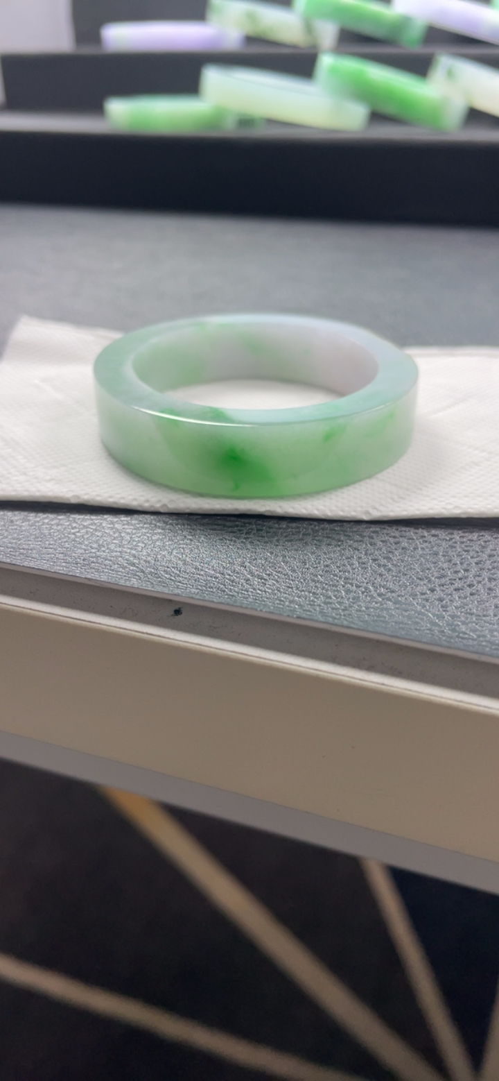 对庄翡翠官方直播精品手镯