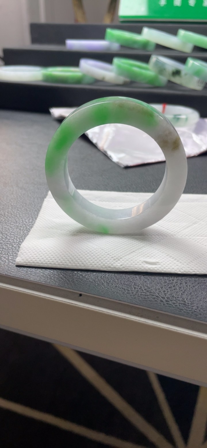 对庄翡翠官方直播精品手镯