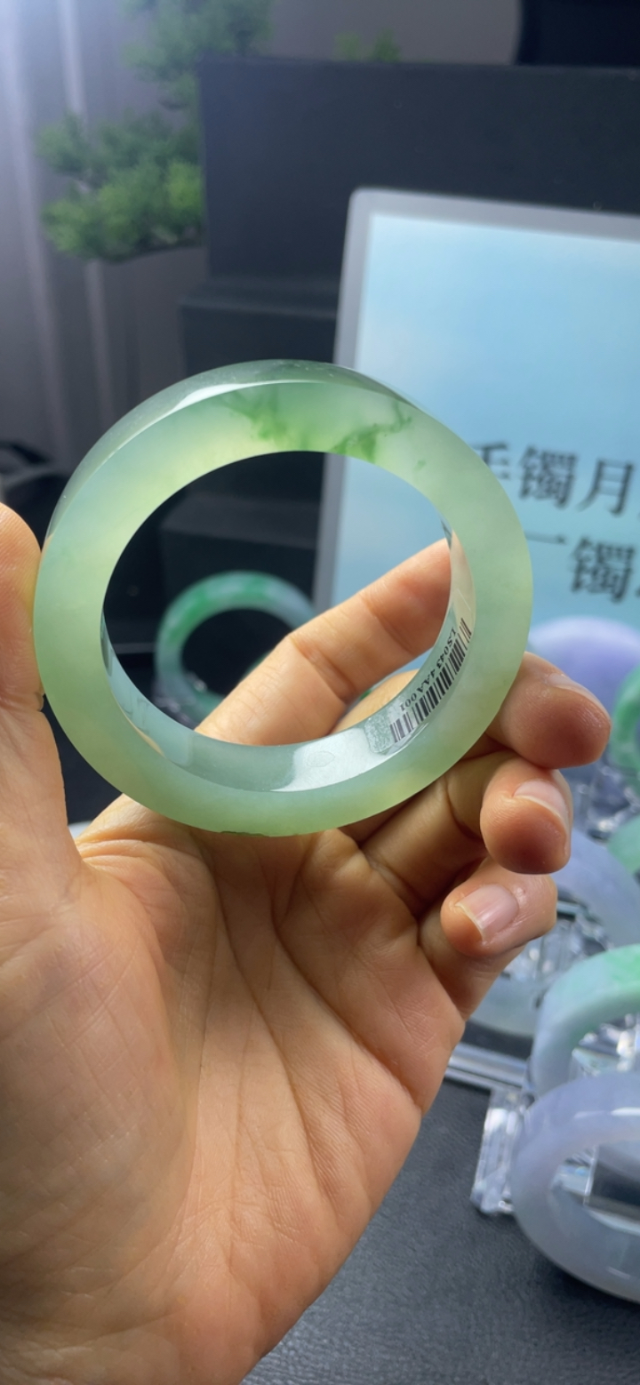 对庄翡翠官方直播精品手镯