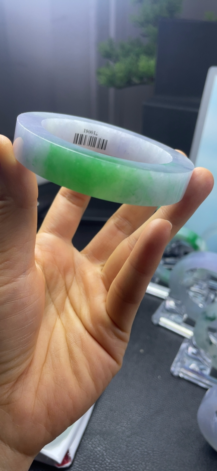 对庄翡翠官方直播精品手镯
