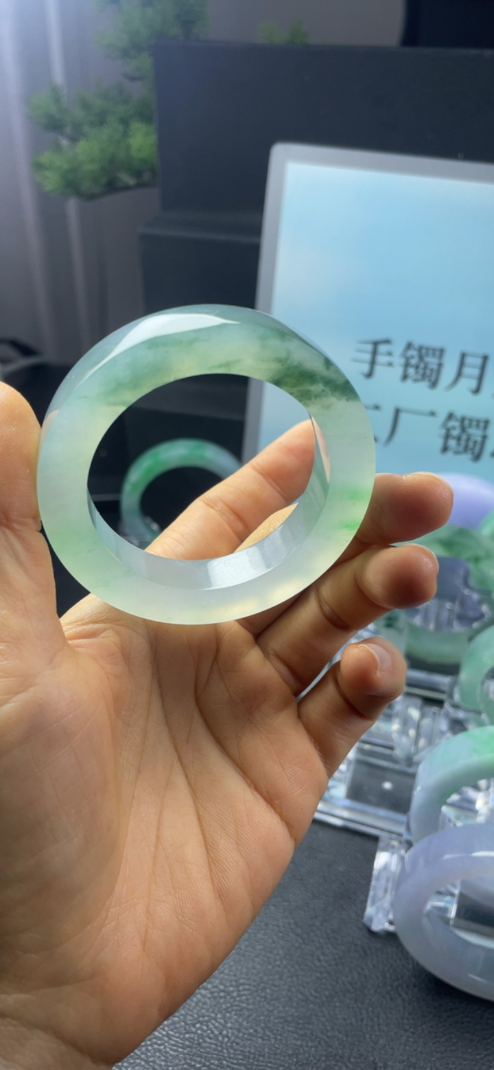 对庄翡翠官方直播精品手镯