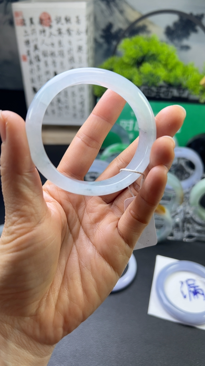 对庄甄选高端翡翠精品贵妃