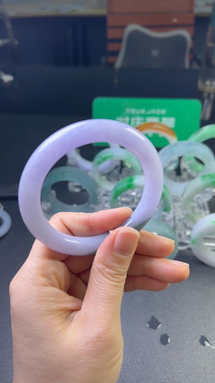 冰糯种紫色翡翠55-56