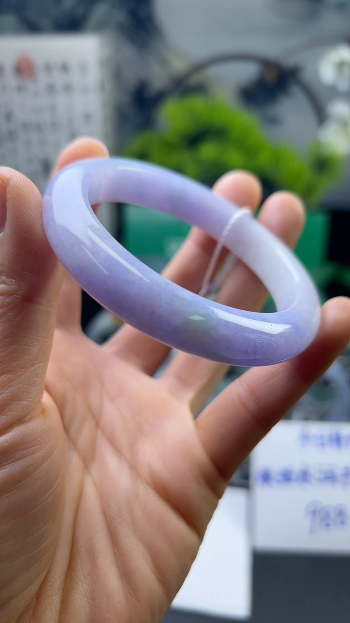 对庄甄选高端翡翠精品手镯