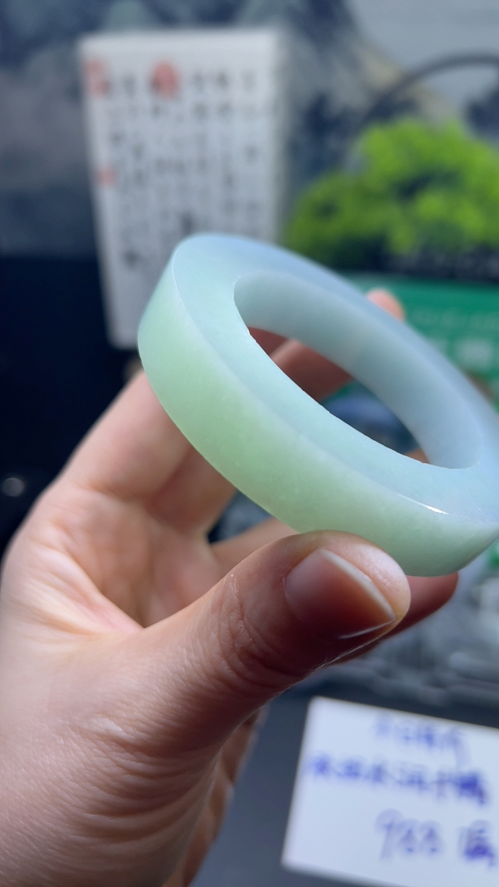 对庄甄选高端翡翠精品手镯特价