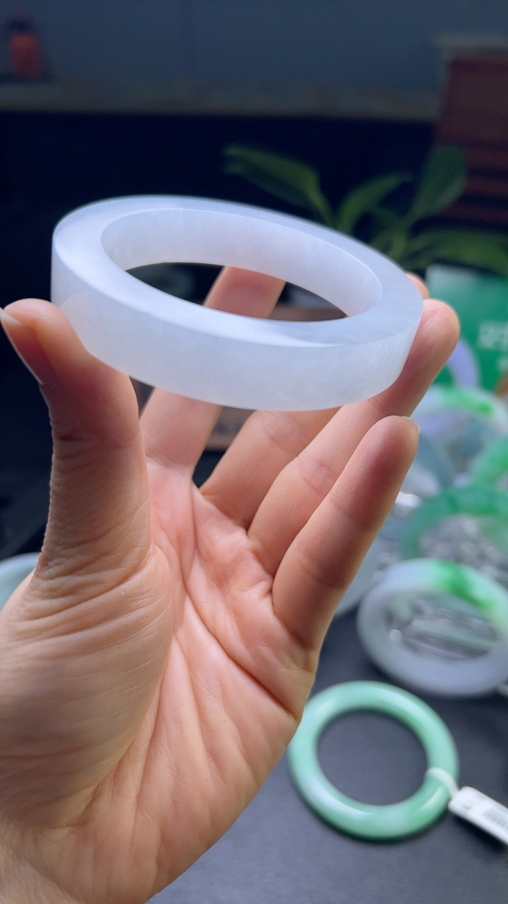 冰月光手镯特价