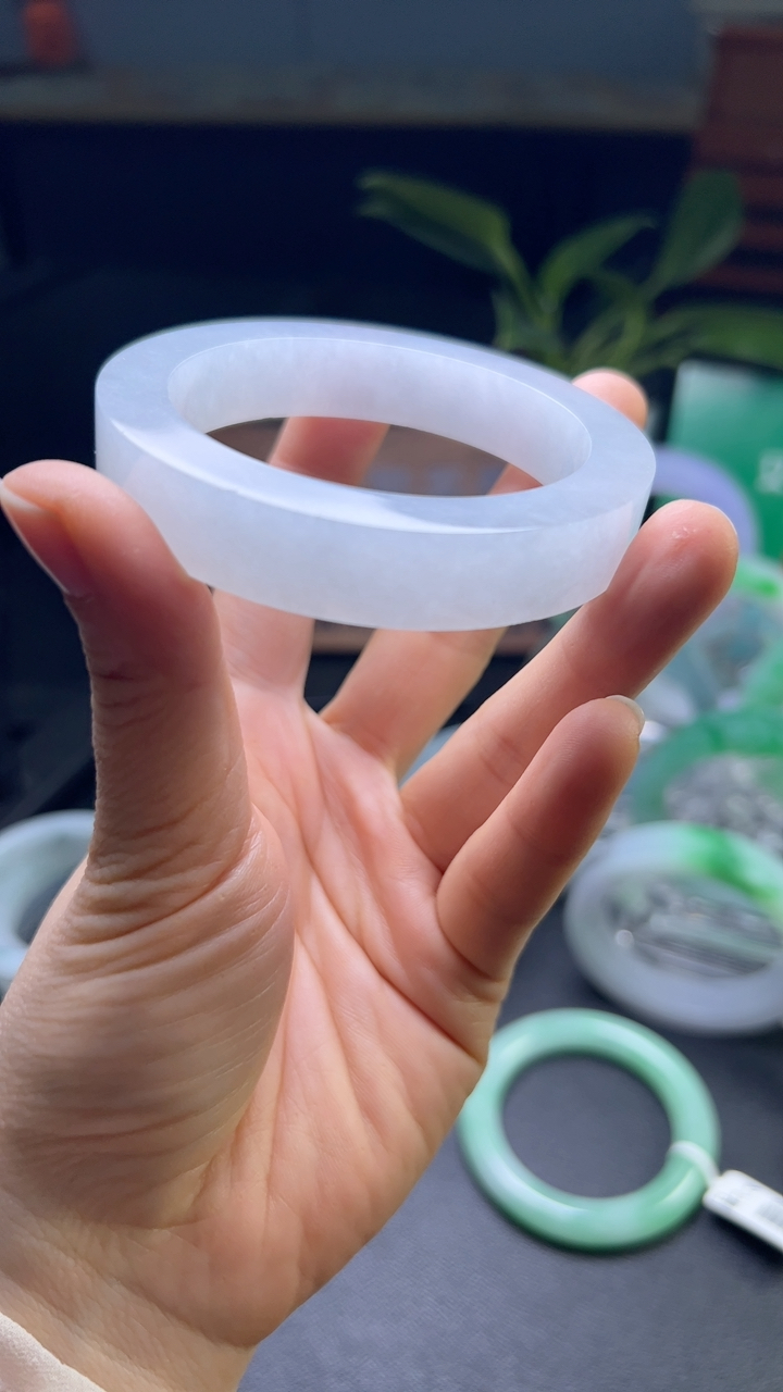 冰月光手镯特价