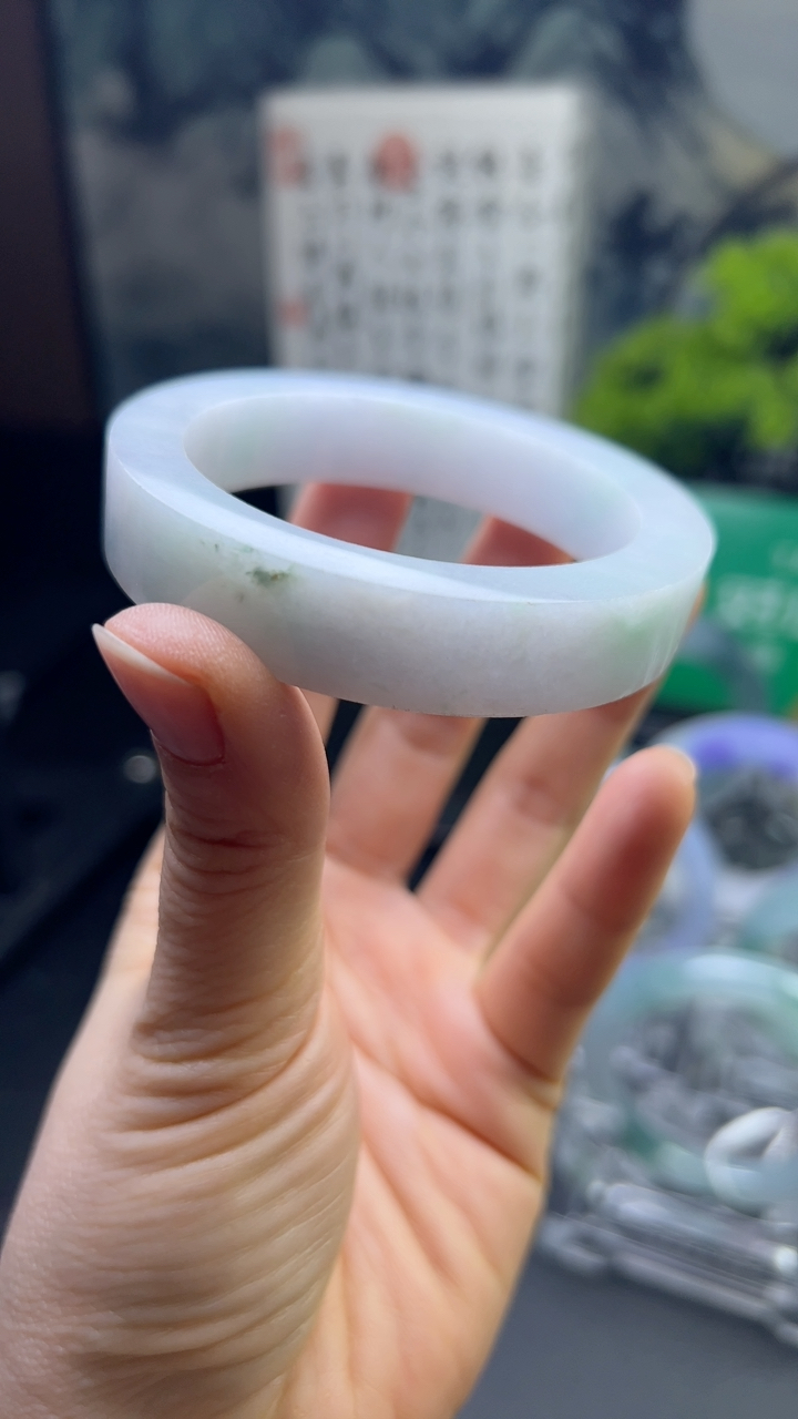 对庄甄选高端翡翠精品手镯特价