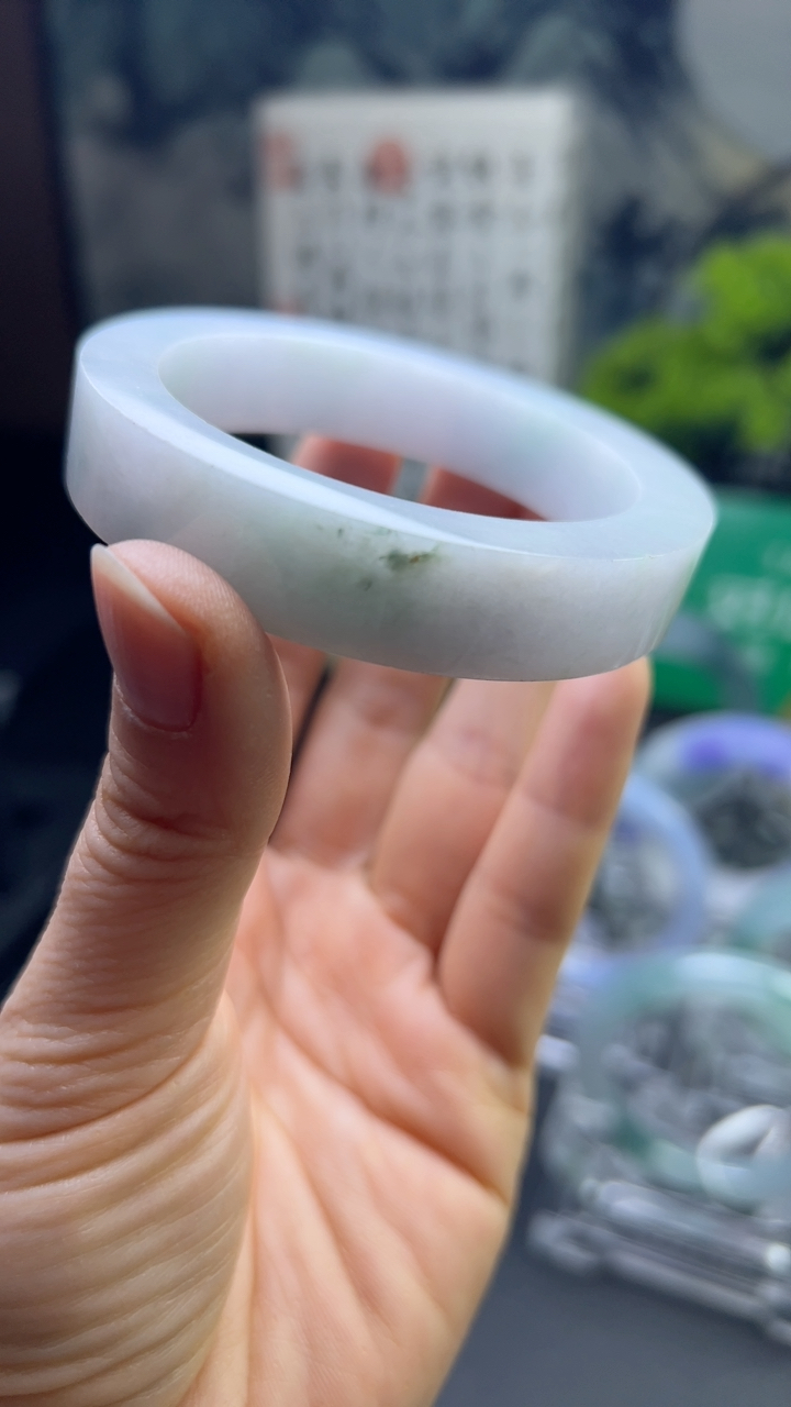 对庄甄选高端翡翠精品手镯特价