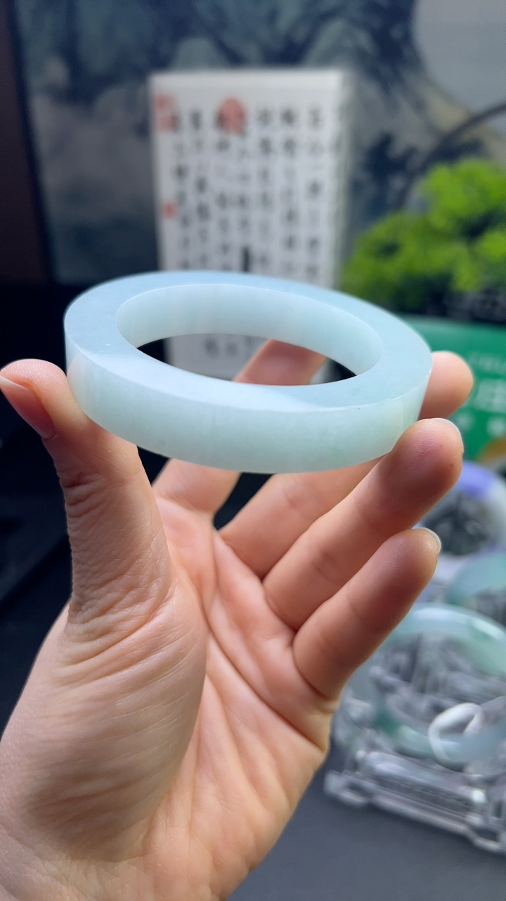 对庄甄选高端翡翠精品手镯特价