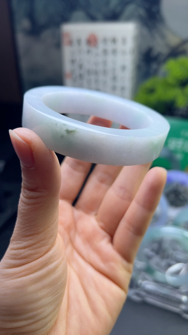 对庄甄选高端翡翠精品手镯特价