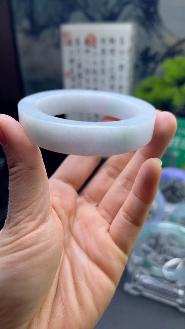 对庄甄选高端翡翠精品手镯特价