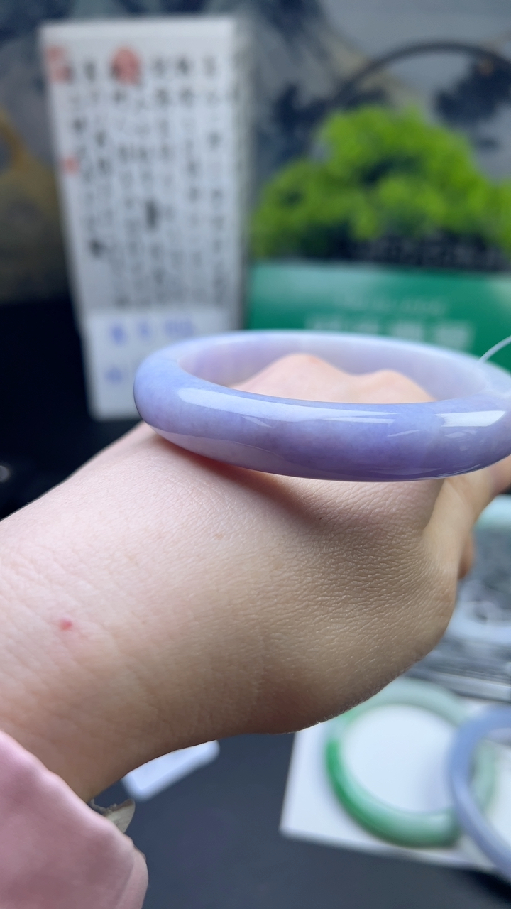 甄选高端翡翠精品手镯特价