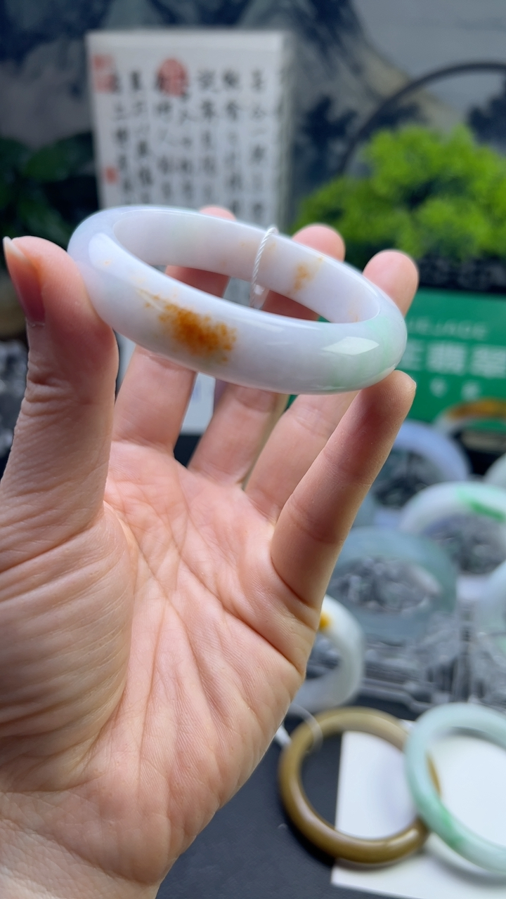 甄选高端翡翠精品手镯特价