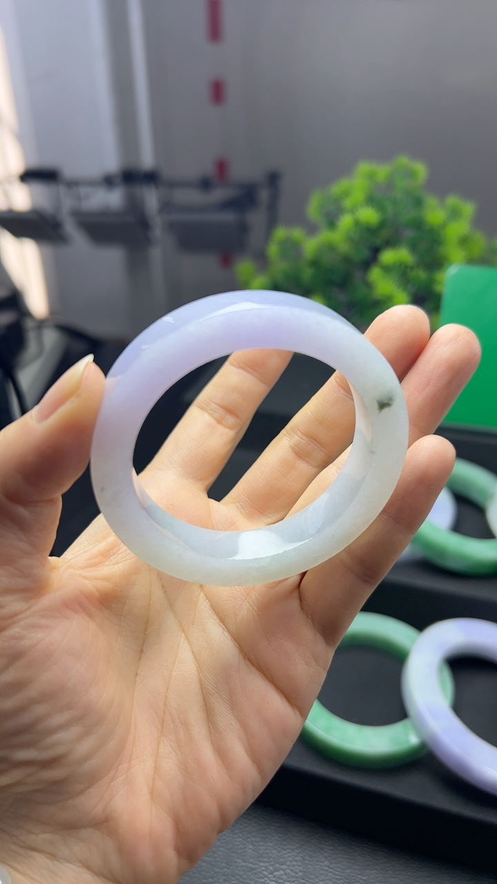 甄选高端翡翠精品手镯特价