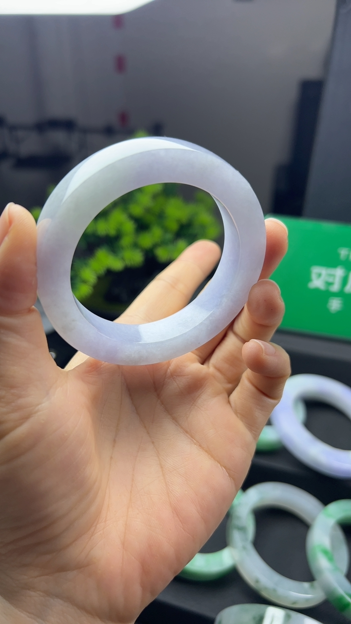 甄选高端翡翠精品手镯粉紫特价