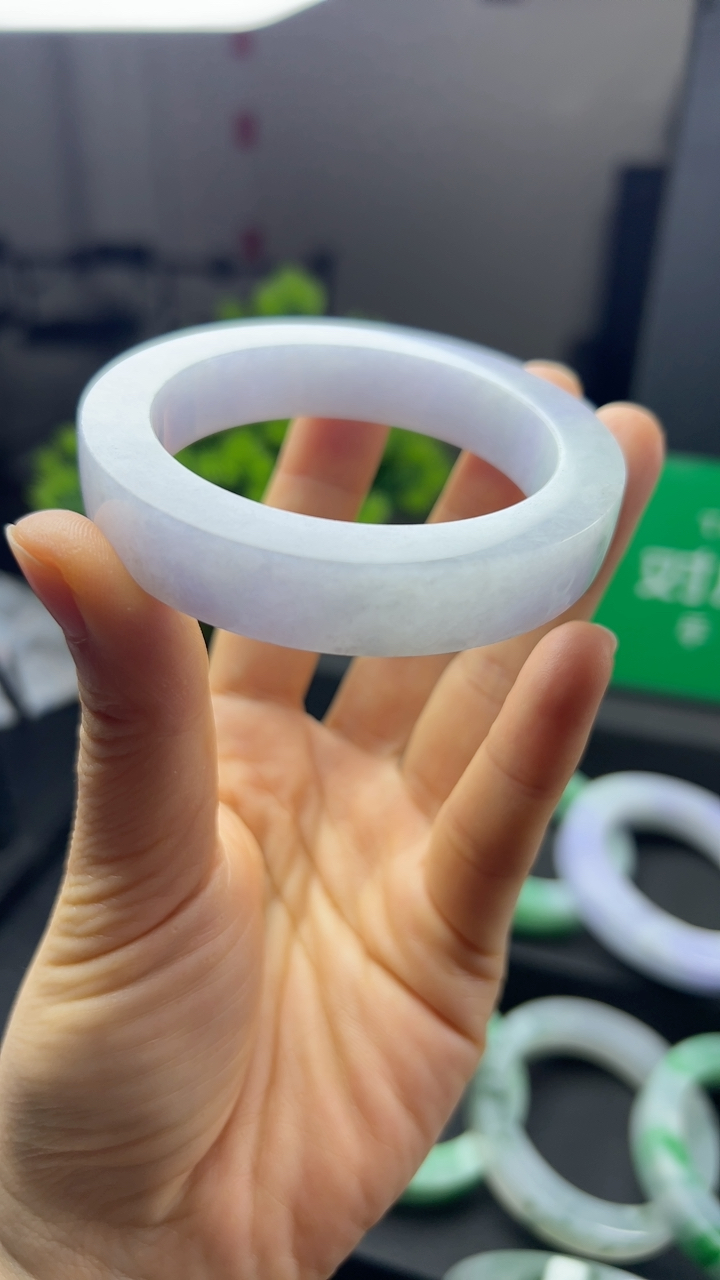 甄选高端翡翠精品手镯粉紫特价