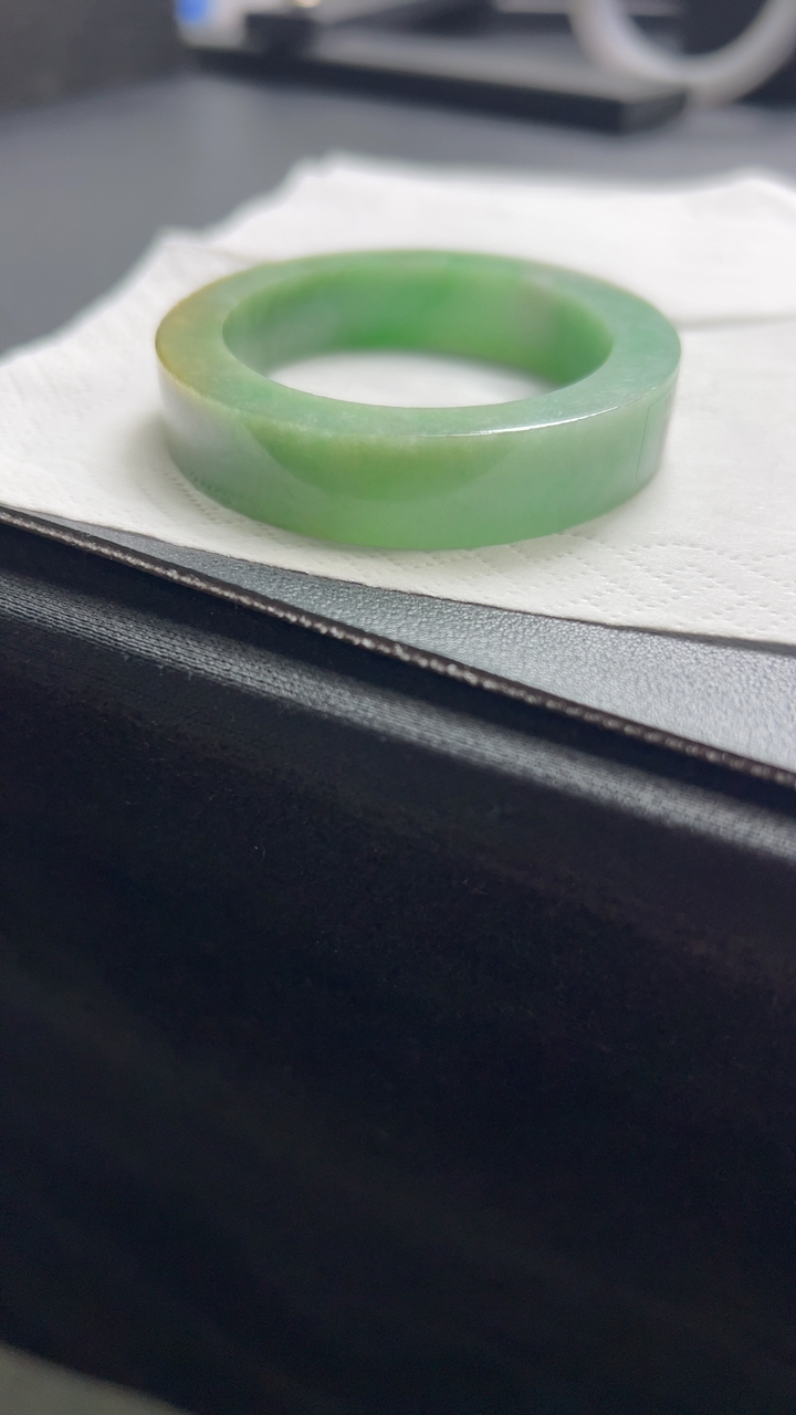 甄选高端翡翠精品手镯特价