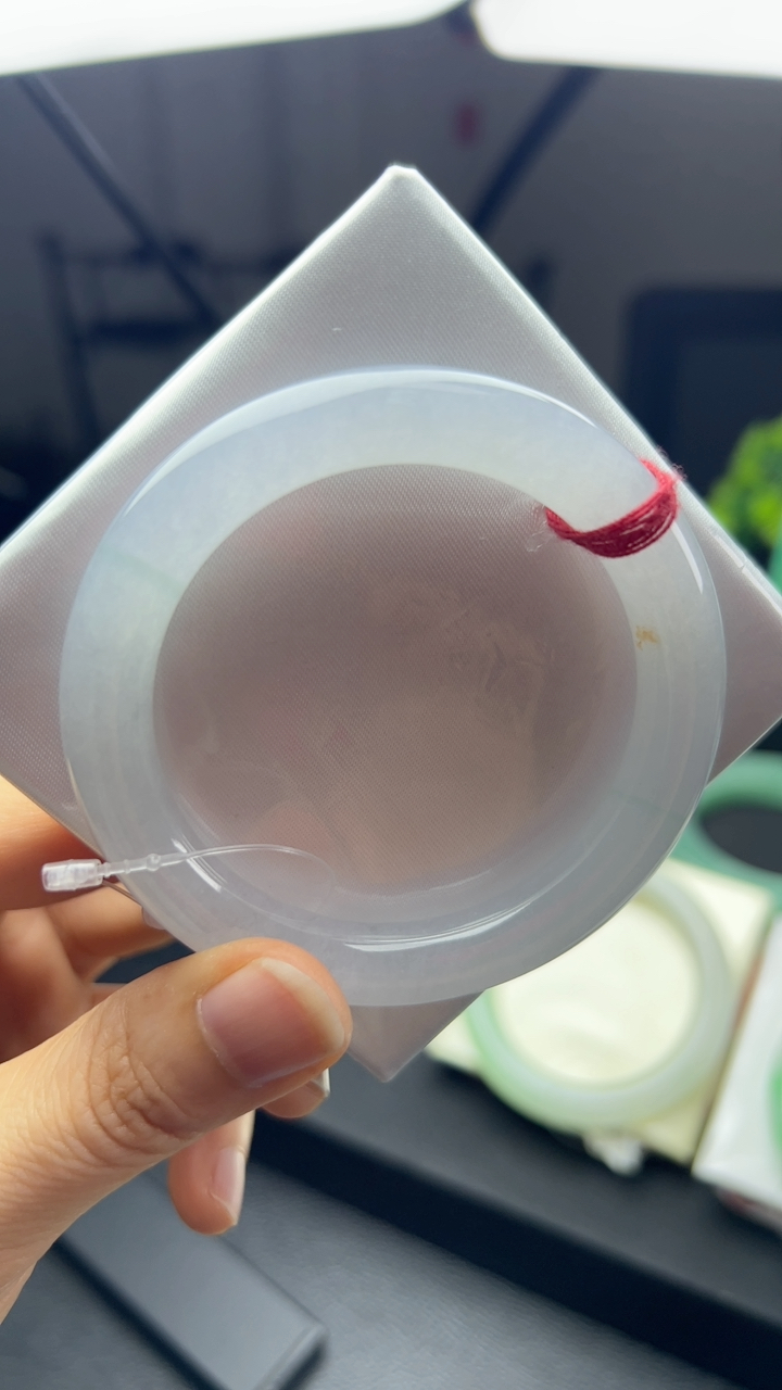 甄选高端翡翠精品手镯特价